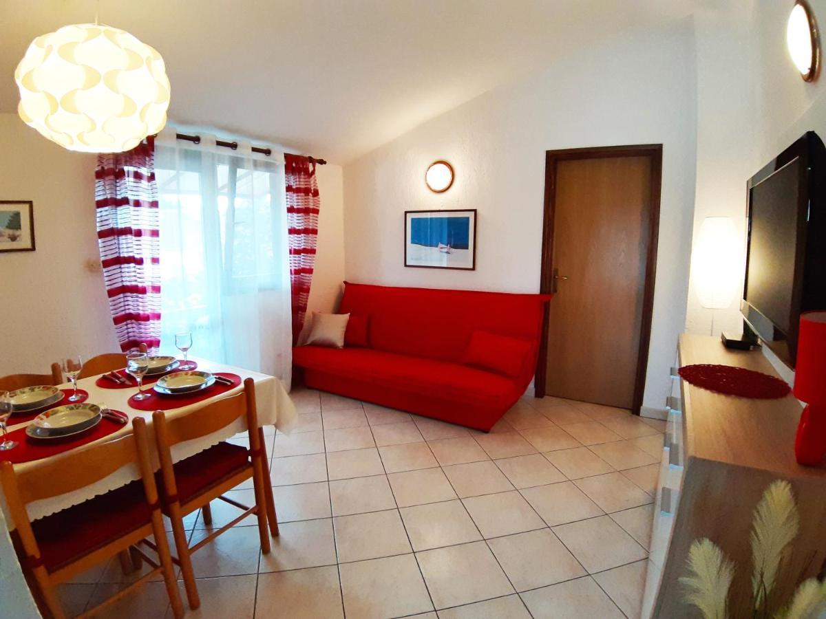 Apartments Rupec Πόρετς Εξωτερικό φωτογραφία